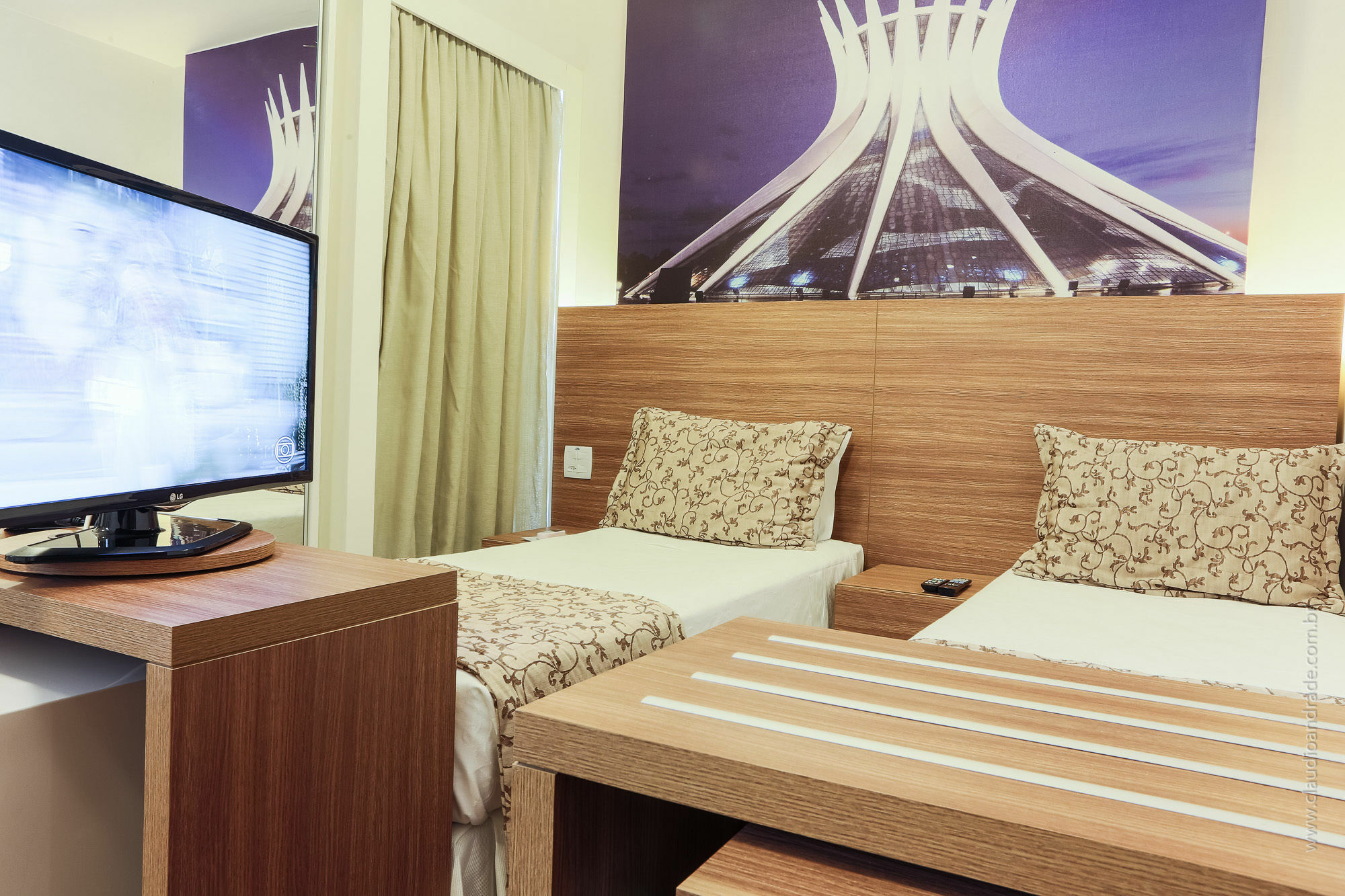 S4 Hotel Aguas Claras Taguatinga Bagian luar foto