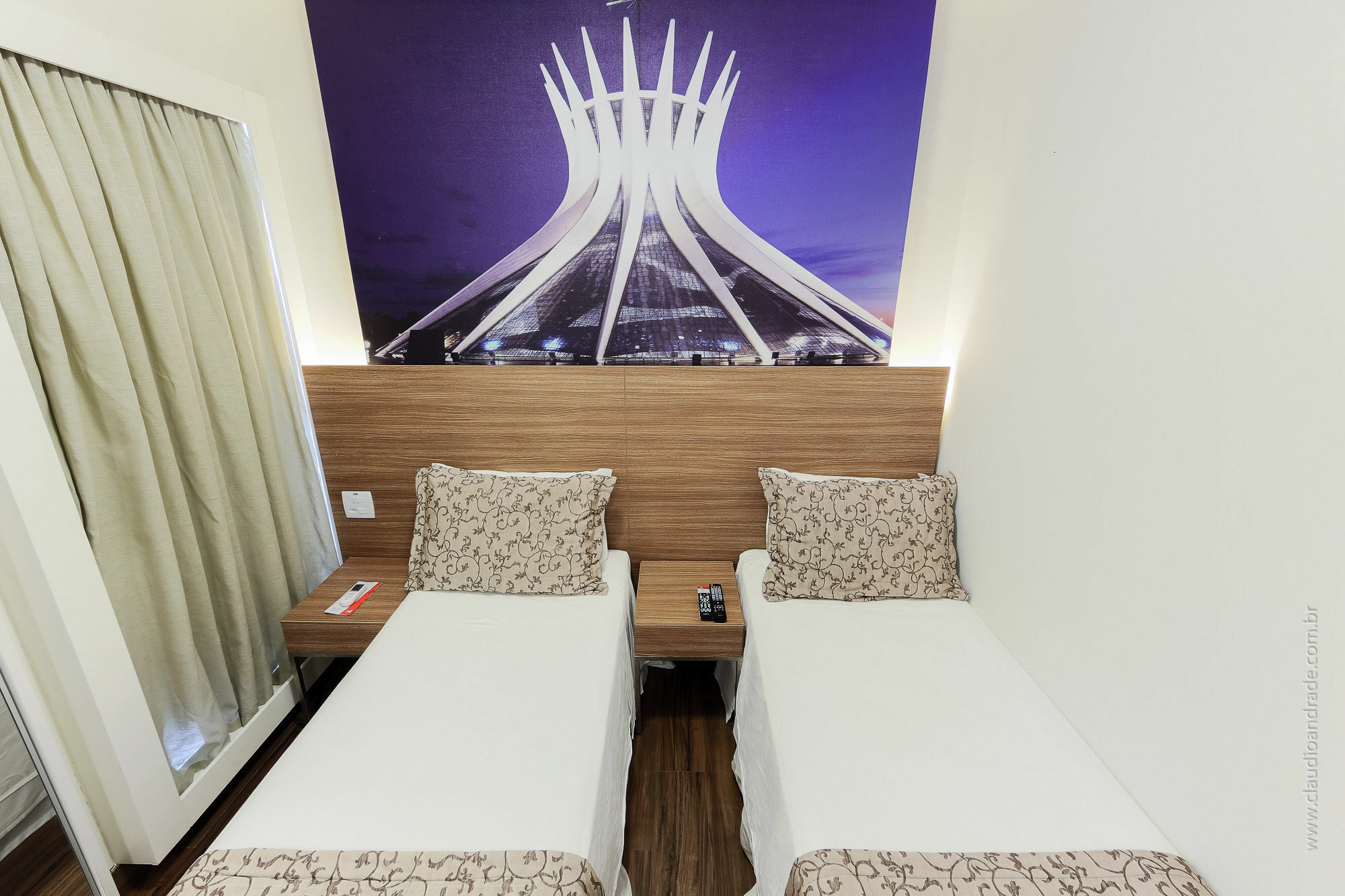 S4 Hotel Aguas Claras Taguatinga Bagian luar foto